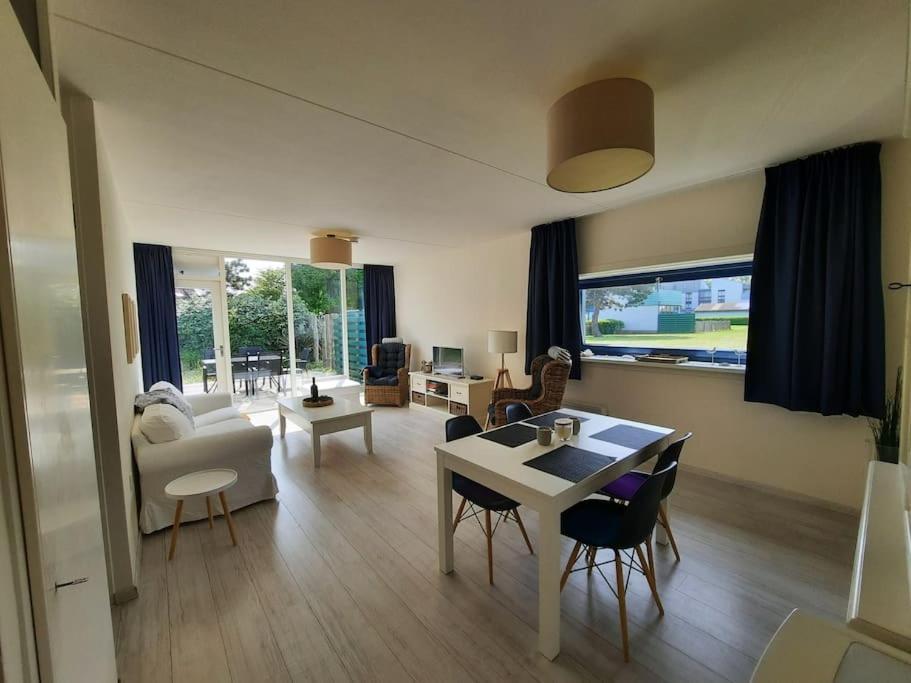 Erdgeschoss-Wohnung Nahe Am Meer กัดซันด์ ภายนอก รูปภาพ